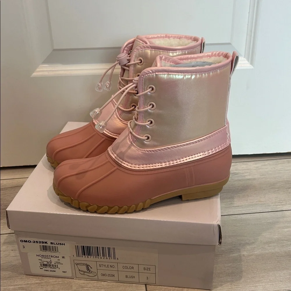 Olivia Miller Girl! Little Girls pink shiny snow rain boots size 3